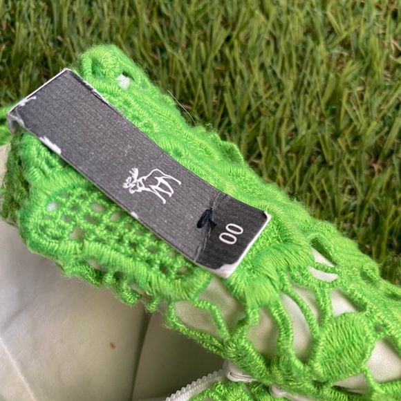 Abercrombie & Fitch skirt - Picture 4 of 9